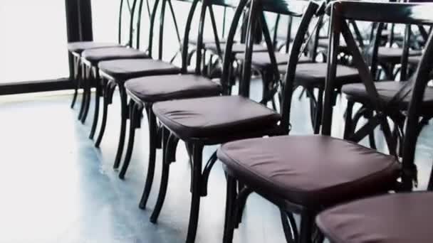 Chaises Cérémonie Mariage Noires — Video