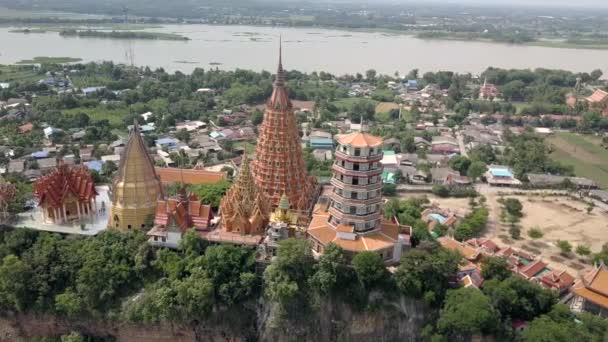 Wat Tham Sua Tempel Luchtfoto Video Door Drone Kanchanaburi Thailand — Stockvideo