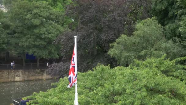 Флаг Соединенного Королевства Висящий Ветру Slow Motion — стоковое видео
