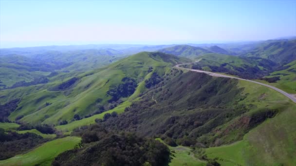 Aerial Shot Green Mountains Cambria San Simeon California Usa — Stock Video