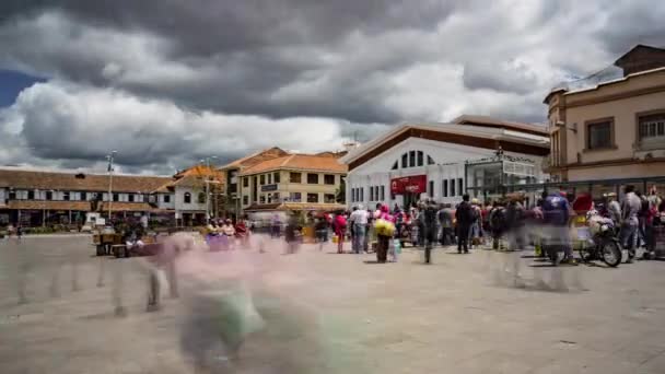 Octubre Plaza Cuenca Ecuador Agosto 2018 Lapso Tiempo Pedazo Vida — Vídeos de Stock