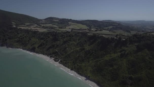 Drone Aerial Mezzavalle Beach Bahía Paraíso Escondido Con Bonita Playa — Vídeo de stock