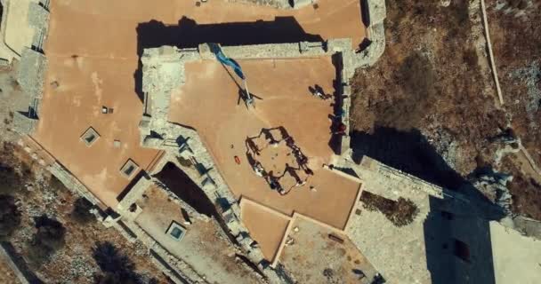 Nsansız Hava Aracı Yunanistan Leros Adası Ndaki Bir Evin Çatısında — Stok video