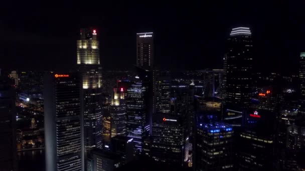 Нічні Хмарочоси Сінгапурі Повітряний Панорамний Вид — стокове відео