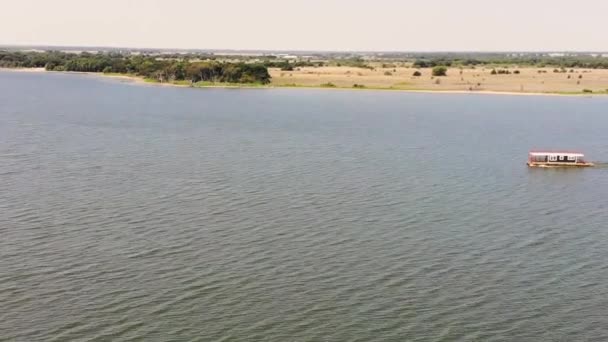 Drone Piédestal Tiré Dessus Lac Waco Texas Bateau Mouvement Peut — Video
