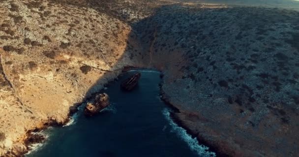 Drone Top View Shot Olympia Shipwreck Amorgos Island Greece — Vídeo de stock