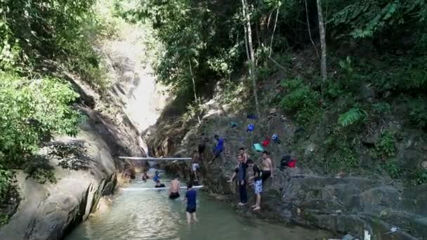 Vue Rapprochée Belle Cascade — Video