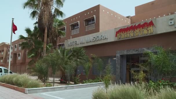 Perspectiva Entrada Hotel Massira Laayoune Dos Mais Luxuosos Cidade — Vídeo de Stock