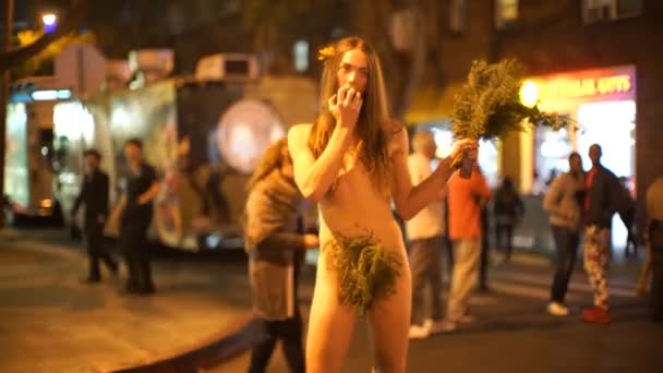 West Hollywood California Gran Desfile Halloween Con Disfraces Escena Fiesta — Vídeos de Stock