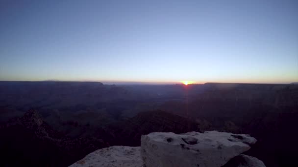 Panning Sunrise Time Lapse Patrząc Kierunku Północnego Brzegu Wielkiego Kanionu — Wideo stockowe