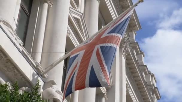 Londra Città Bandiera Crogiolarsi Nel Vento — Video Stock