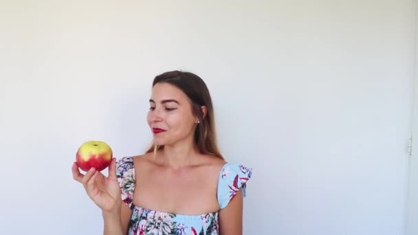 Beautiful Girl Looking Happy Apple Laughing — Stock Video