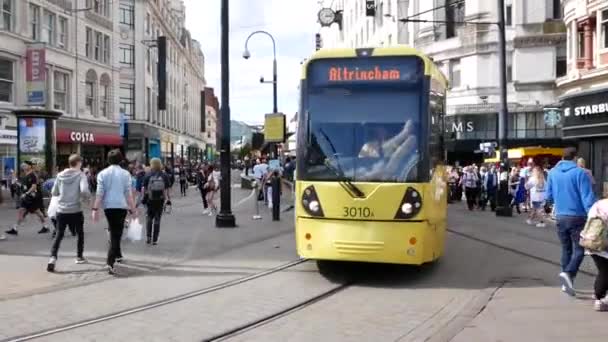 Tram Altringham Manchester City Center — Stok Video