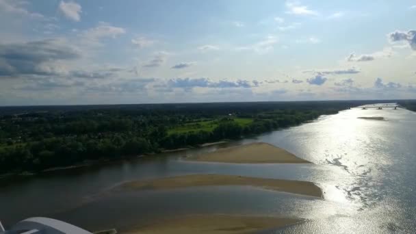 Zoom Arrière Pont Voûte Ensoleillé Film Drone Ralenti — Video