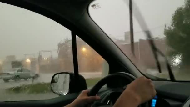 Dirigindo Através Uma Tempestade Chuva Histórico Comercial Street Springfield Forte — Vídeo de Stock