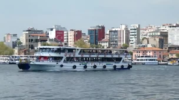 Kleine Ferry Buurt Van Galata Istanbul — Stockvideo