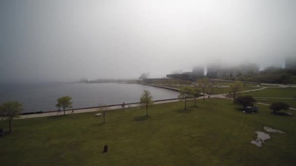 Dron Letecký Pohled Parku Veteránů Nad Výhledem Jezero Michigan Musuem — Stock video