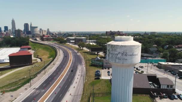 Ponto Interesse Aéreo Esquerda Para Direita Filmado Torno Cidade Cleveland — Vídeo de Stock