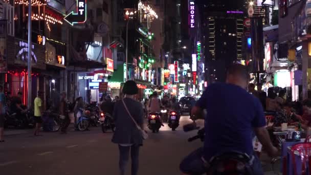 Traffico Notte Nel Quartiere Backpacker Chi Minh City — Video Stock