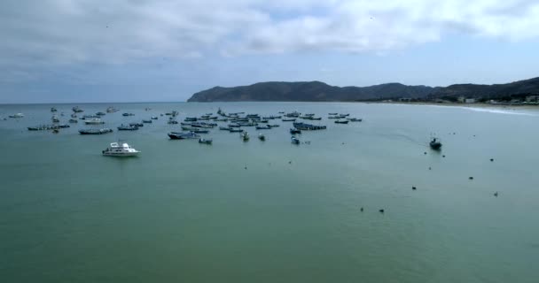 Puerto López Ecuador Septiembre 2018 Drone Aerial Fly Out Beach — Vídeos de Stock