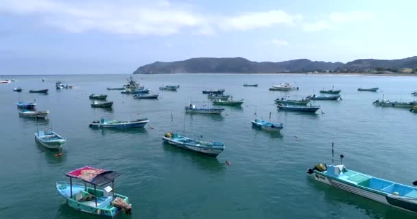 Puerto Lopez Ecuador Вересня 2018 Drone Aerial Flying Anchored Boats — стокове відео