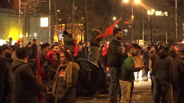 Demonstration Vid Det Turkiska Konsulatet Rotterdam Den Mars Ser Turkiska — Stockvideo