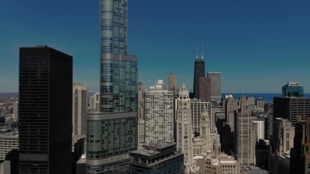 Imagens Drones Aéreos Movimento Ascendente Centro Chicago Mostrando Trump International — Vídeo de Stock