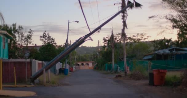 Abgebrochener Telefonmast Puerto Rico Durch Hurrikan Maria — Stockvideo