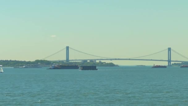 Uhd 25P New Yor City Nedre Manhattan Färja Segelfartyg — Stockvideo