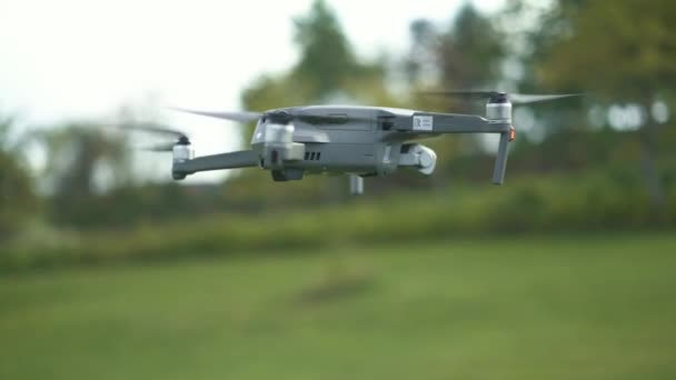 Dji Mavic Pro Rotește Aer — Videoclip de stoc