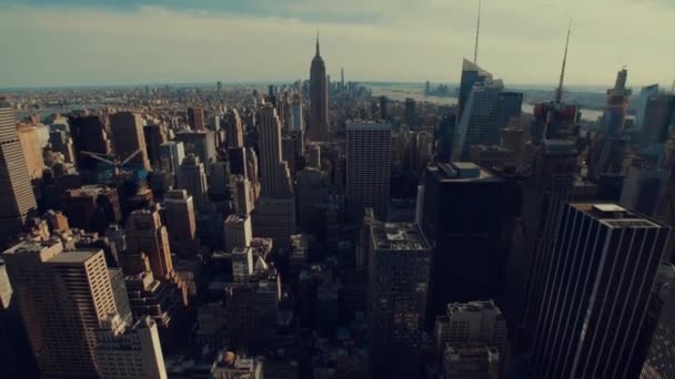 Nagy Magas Épületek Égi Kaparók Manhattan New York Lövés Egy — Stock videók