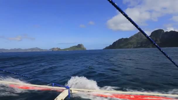 Palawan Filipinleri Giden Geleneksel Tekne — Stok video