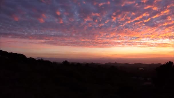 Schöner Atemberaubender Sonnenuntergang Naturszene — Stockvideo