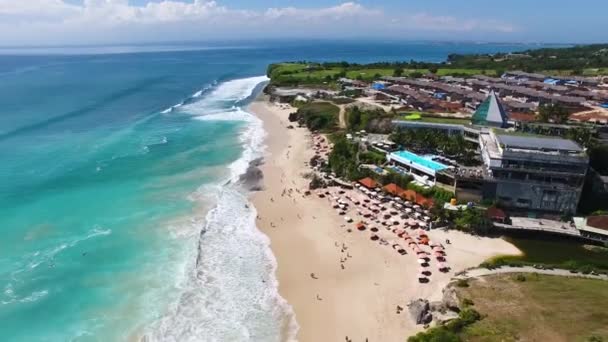 Aerial Drone Imagens Bela Praia Areia Branca Incrível Oceano Stock — Vídeo de Stock