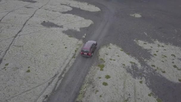 Aerial Vidoe 4X4 Car Driving Dirt Roads Iceland — Stock Video