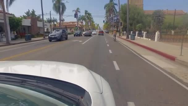 Rondrijden Santa Barbara California Centrum Aan Kust Een Zonnige Dag — Stockvideo