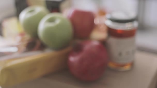 Rosh Shana Świąteczny Pakiet Żywności Jabłkami Miód Ciasto — Wideo stockowe