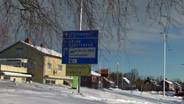 표지판 Oxberg Starting Place Cross Skiing Race Tjejvasan Dalarna Sweden — 비디오