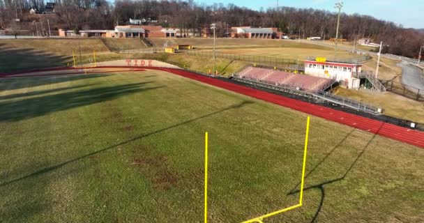 High School College Athletic Fields Football Soccer Running Track Aerial — Vídeo de Stock