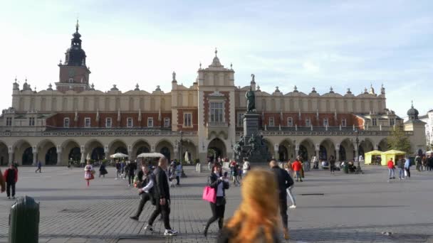 Туристы Ткань Зал Главной Площади Кракова Солнечный День Статические — стоковое видео