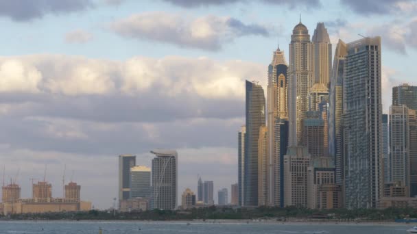Dubai Jbr Wolkenkrabbers Het Avondlicht Statisch — Stockvideo