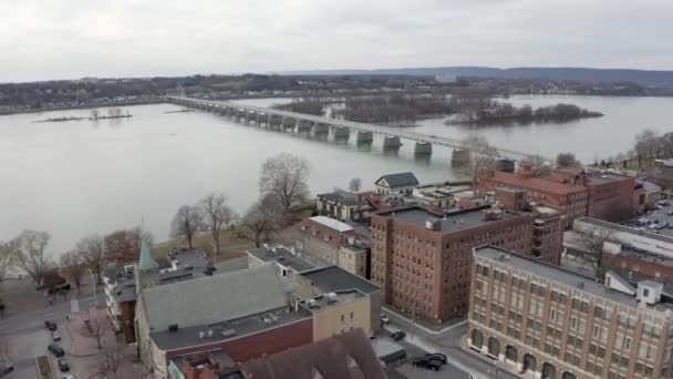 Aerial View Bridge Susquehanna River Next Harrisburg Pennsylvania — Stock video