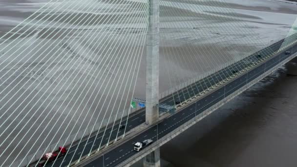 Mersey Gateway Landmark Aerial View Toll Suspension Bridge River Crossing — Wideo stockowe