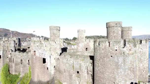 Středověký Hrad Conwy Welsh Trhu Městských Věží Vzduchu Stoupající Pohled — Stock video