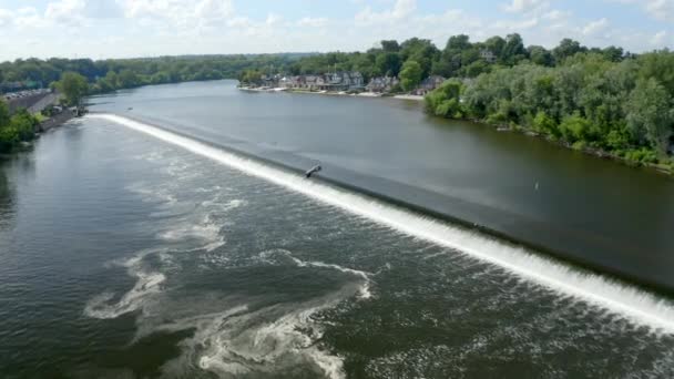 Aerial Shot Dam Schuylkill River Philadelphia Historic Boathouse Row Background — Vídeos de Stock