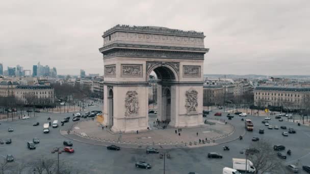 Drone Volando Sobre Arco Triunfal París — Vídeo de stock