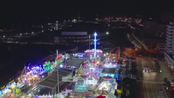 Aerial View Amusement Park Drone Flying Lateral Tilting Camera — Stockvideo