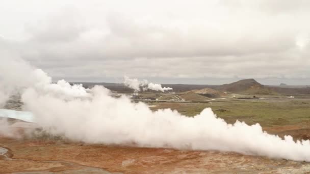 Steam Rising Ground Geothermal Area Iceland Wide Shot — Stockvideo