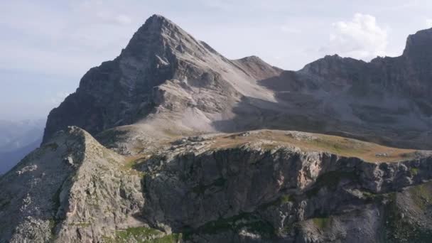 Vanuit Lucht Uitzicht Bergen Italië Drone Gaat Verder — Stockvideo