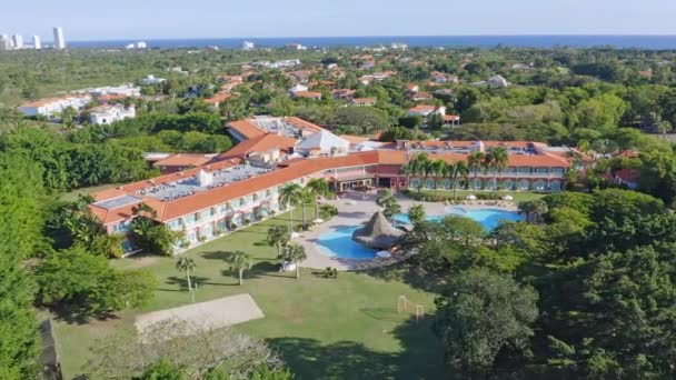 Aerial Flyover Luxury Metro Country Club Resort Swimming Pool Luxury — Αρχείο Βίντεο